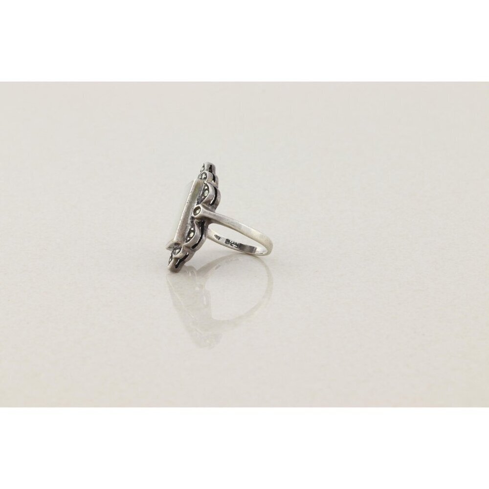 Sterling Silver Mother of Pearl and Marcasite Ring Size 6 1/2 - Picture 6 of 7